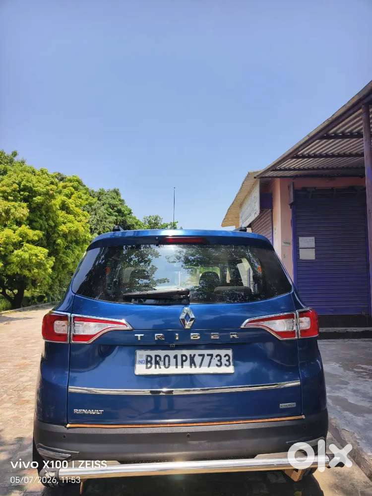 Renault Triber Gari Hai 7 Seater New Condition Mai Hai