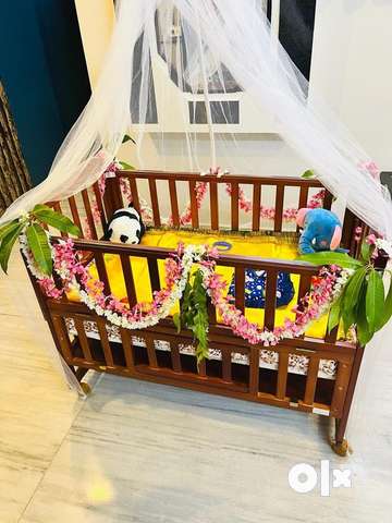 Babyhug wooden cradle sale