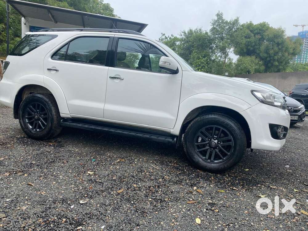 Toyota Fortuner 3.0 4x2 Automatic, 2015, Diesel
