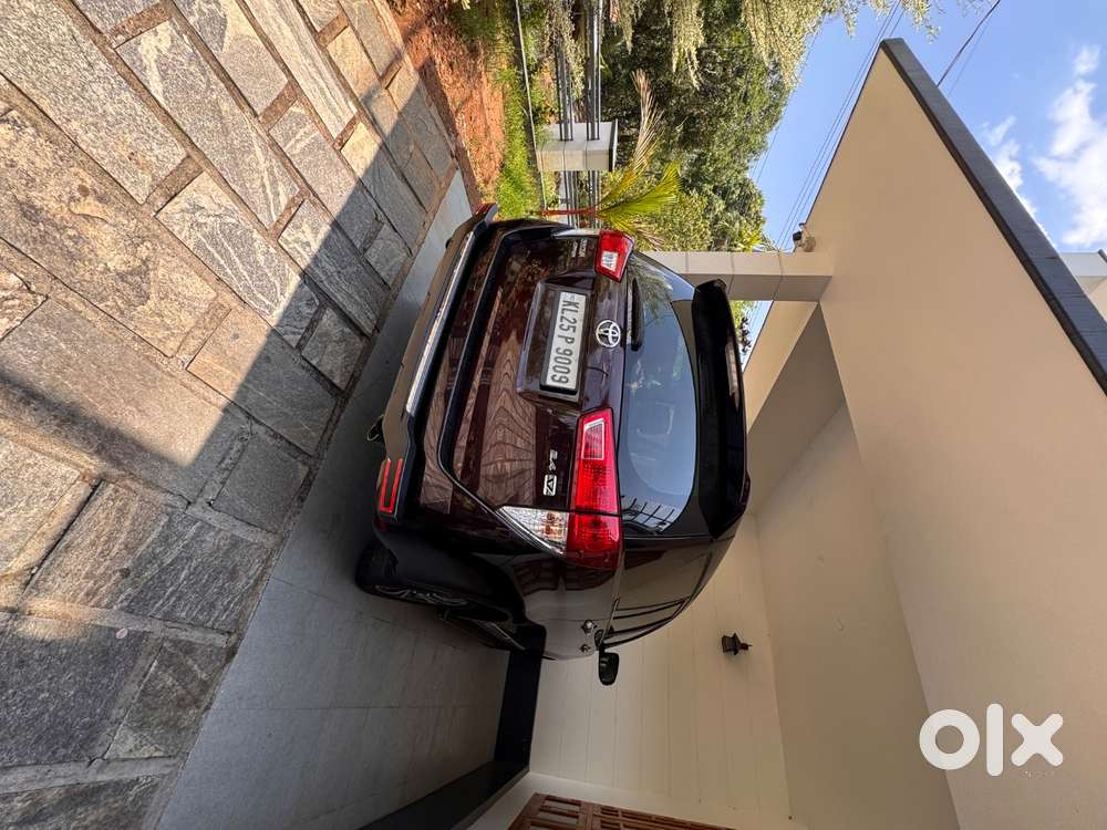 Innova Crysta 2021 Manual For Sale
