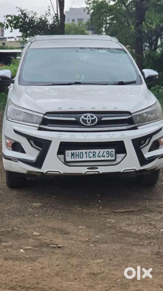 Toyota Innova Crysta 2017 Diesel 175000 Km Driven
