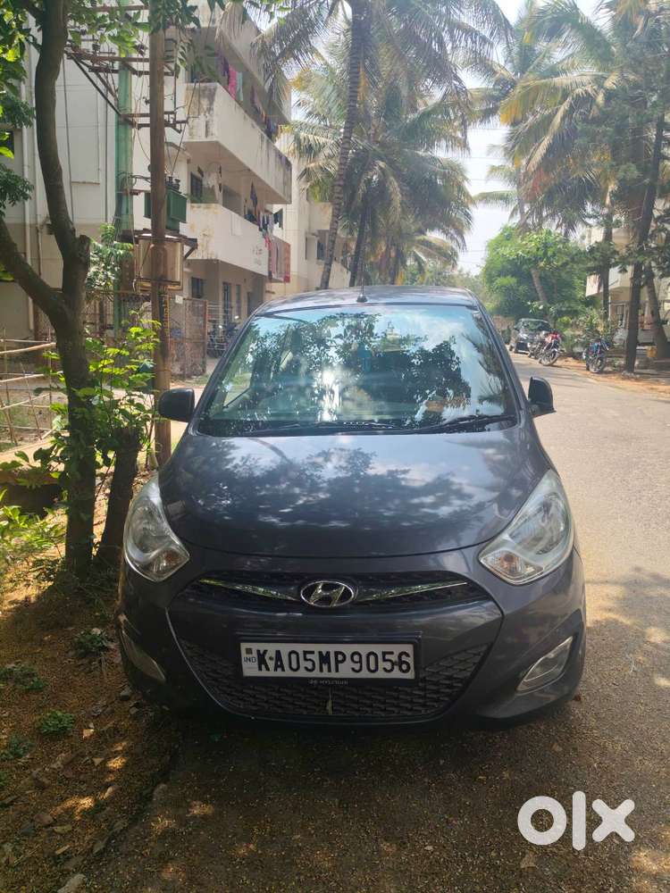 Hyundai I10 Sportz 2014 Petrol - 1.11 Lakh Km Driven