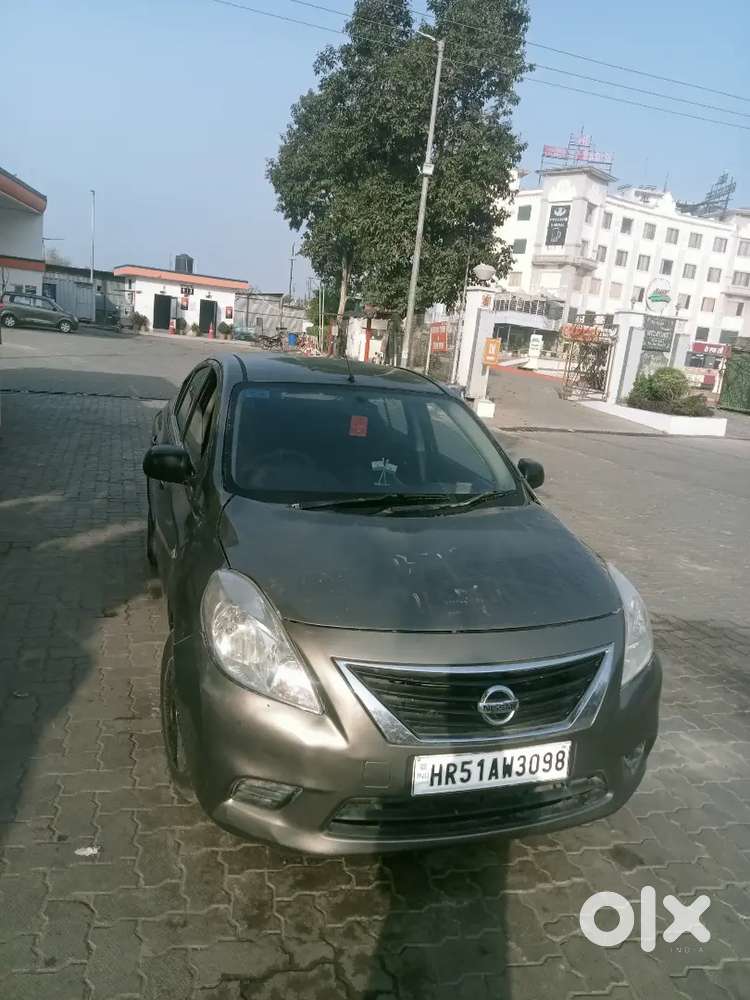 Nissan Sunny 2013 Petrol 82000 Km Driven