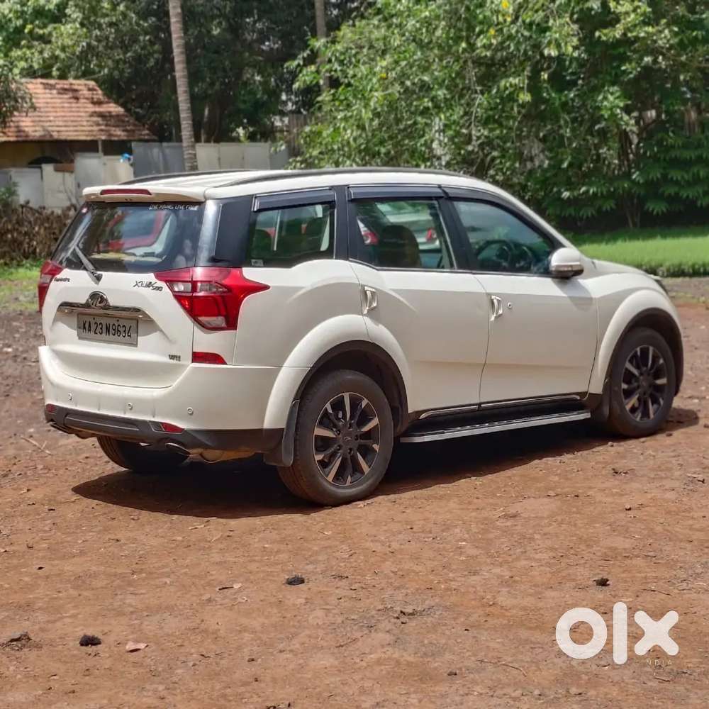Mahindra Xuv500 2020 Diesel 110000 Km Driven