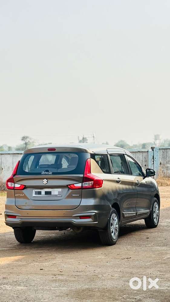 Maruti Suzuki Ertiga Vxi Shvs, 2022, Petrol