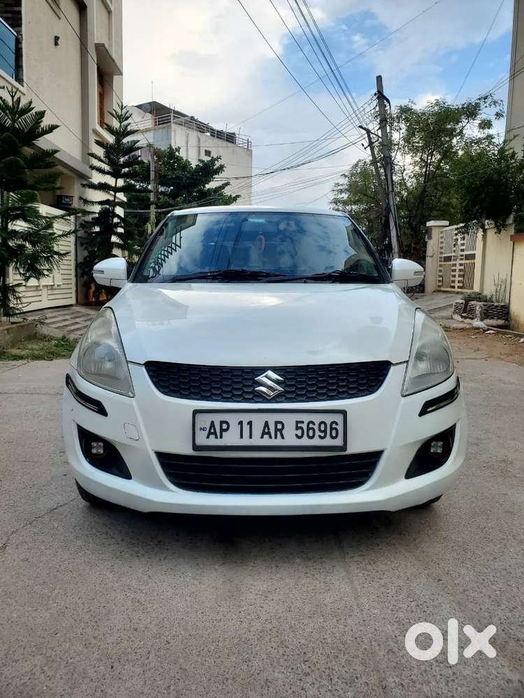 Maruti Suzuki Swift 2011-2014 Vxi, 2013, Petrol