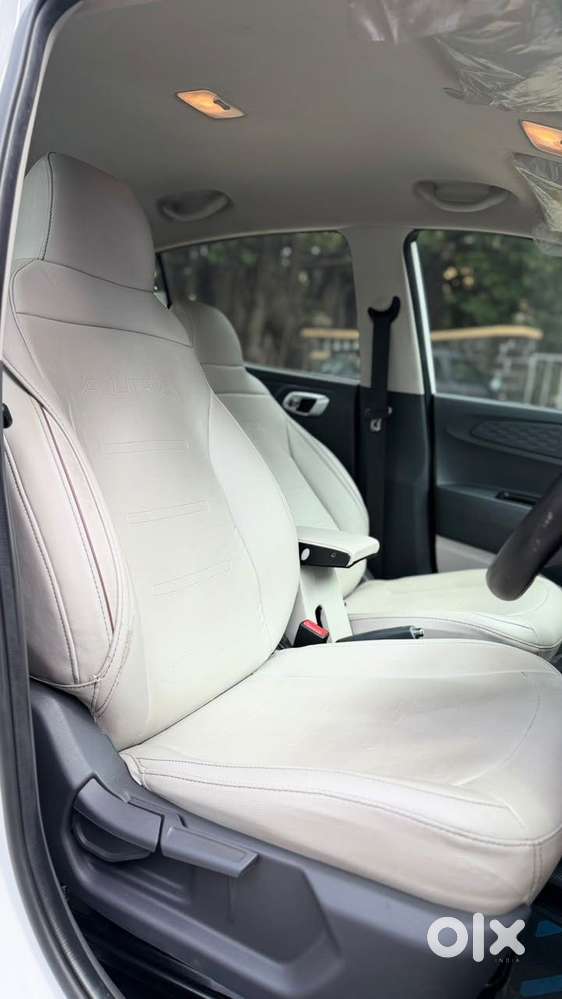 Hyundai Aura Sx 1.2 Cng, 2023, Cng & Hybrids