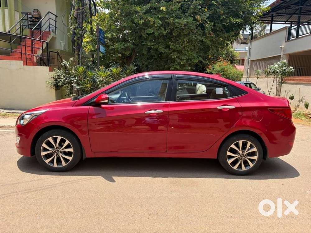 Hyundai Verna 1.6 Sx (o) Vtvt, 2016, Petrol