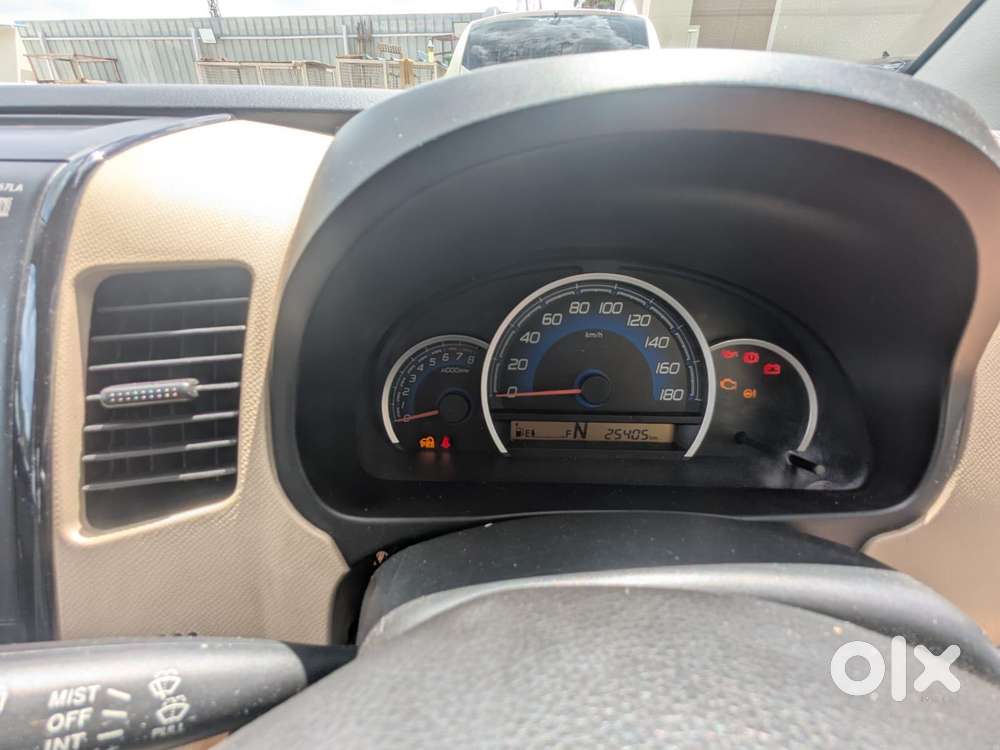Maruti Suzuki Wagon R Zxi 1.2, 2017, Petrol