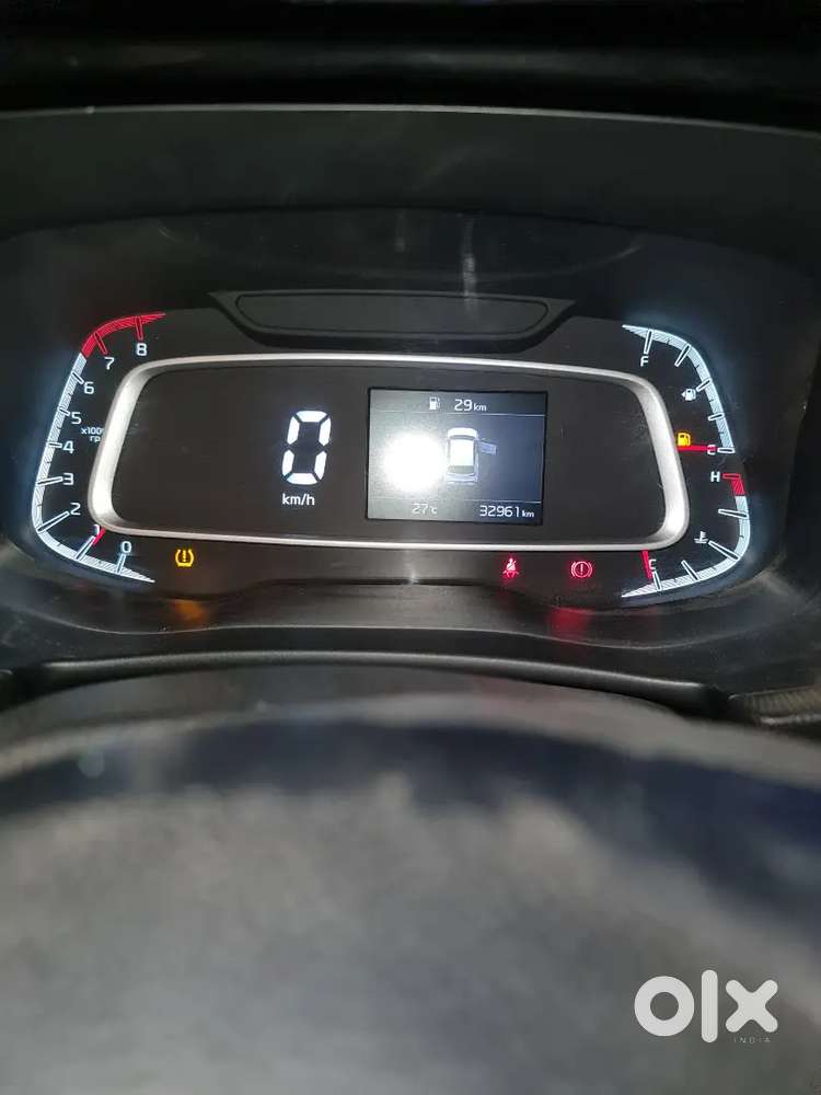 Kia Sonet Htk 1.2 Petrol Showroom Condition