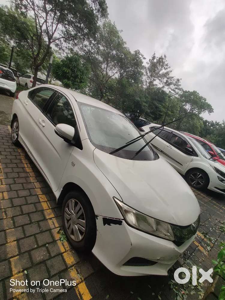Honda City Petrol Manual 2016 Km Driven