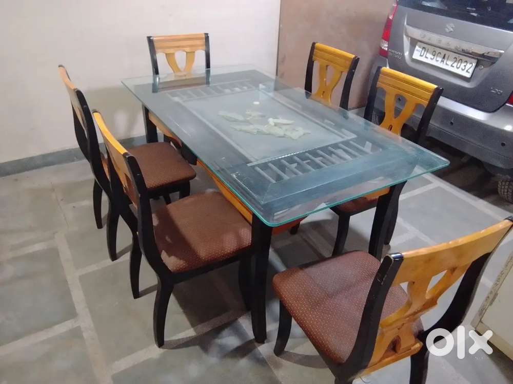 Dining table