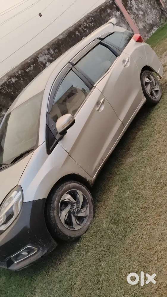 Honda Mobilio 2015 Diesel 1.5 Rs Option