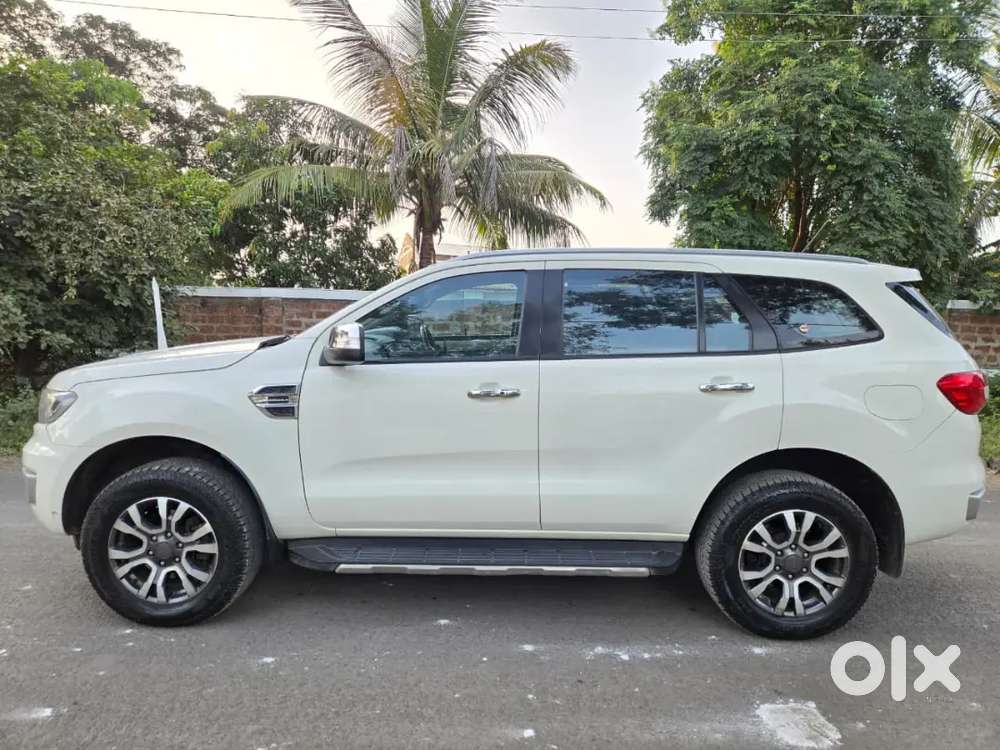 Ford Endeavour 2020 Diesel 120000 Km Driven