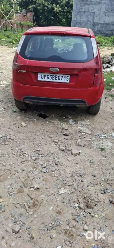 Ford Figo 2012 Petrol 68800 Km Driven