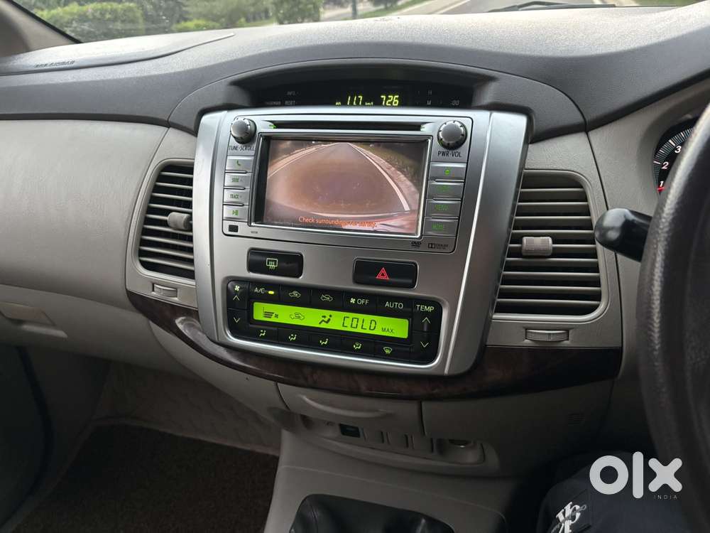 Toyota Innova 2.5 V 7 Str, 2014, Diesel