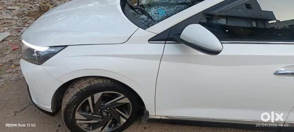 Hyundai I20 Asta 2023 Automatic 6000 Km