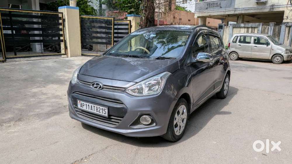 Hyundai Grand I10 1.2 Sportz(o) Dual Tone, 2014, Petrol