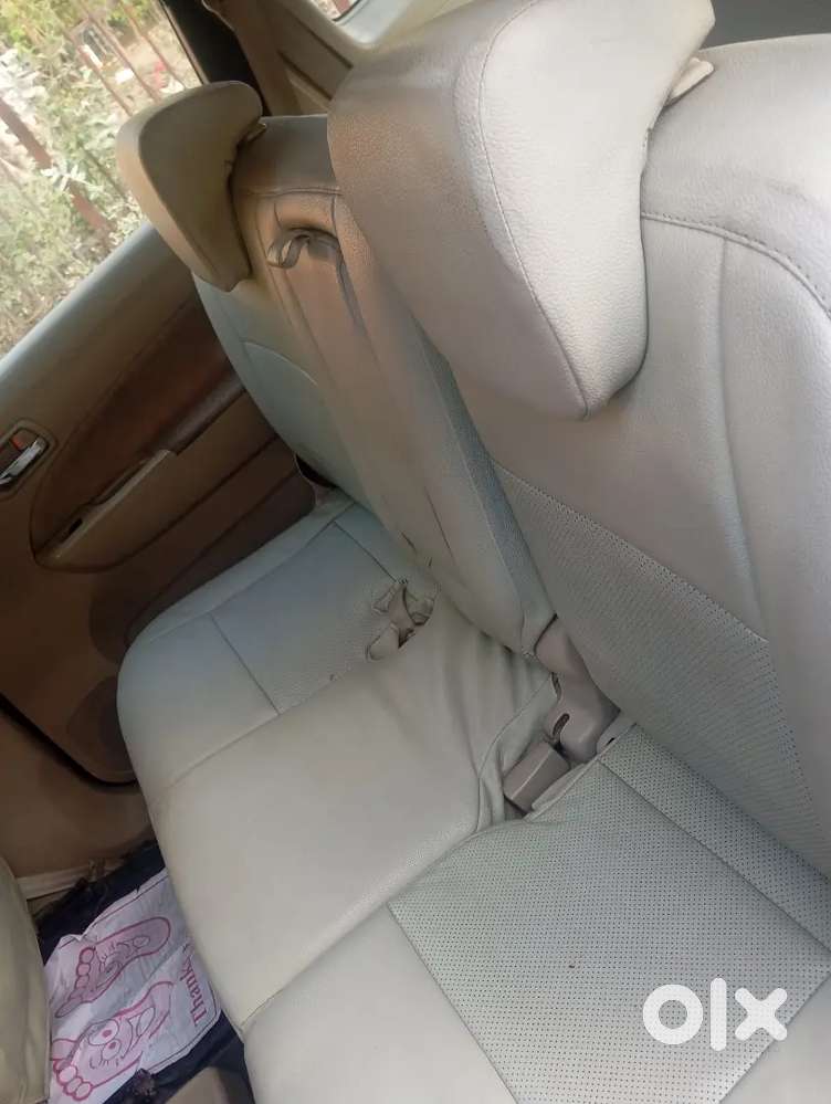 Maruti Suzuki Ertiga 2012