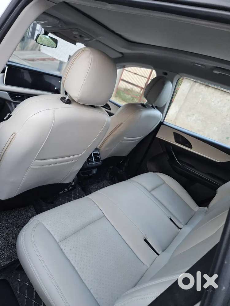 Mahindra Xuv700 Diesel 2022