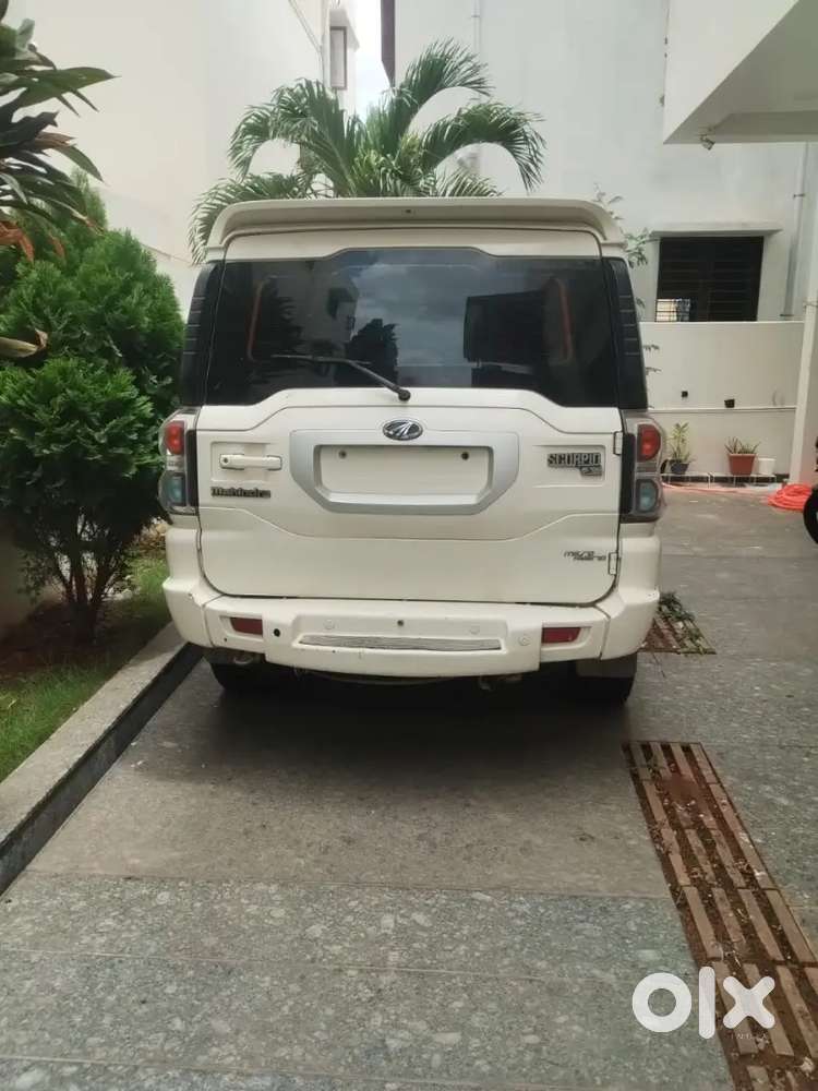 Mahindra Scorpio 2.2 2015