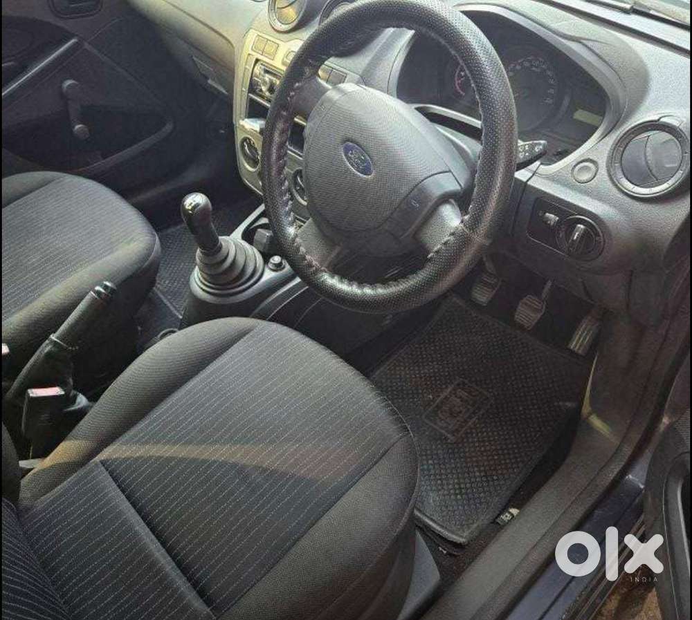 Ford Figo 2010-2012 Petrol Lxi, 2011, Petrol