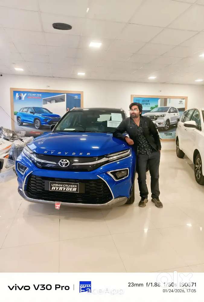 New Gadiyo Ke Liye Sampark Kare Toyta Ka