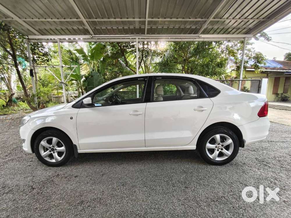 Skoda Rapid (dr Owned)