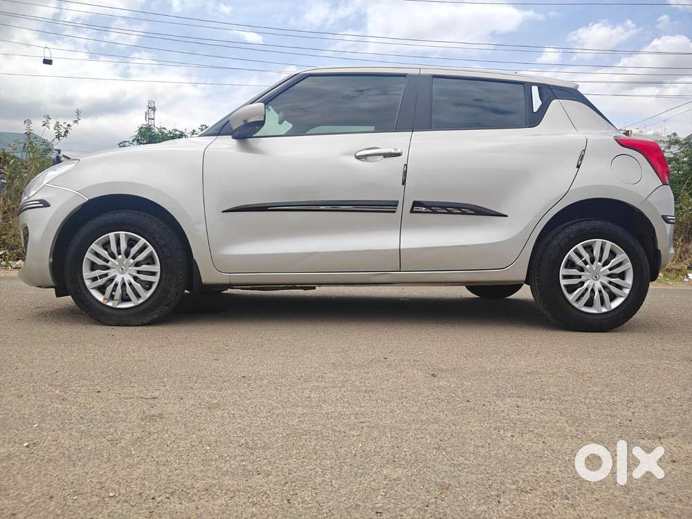 Maruti Suzuki Swift 1.2 Vxi (o), 2023