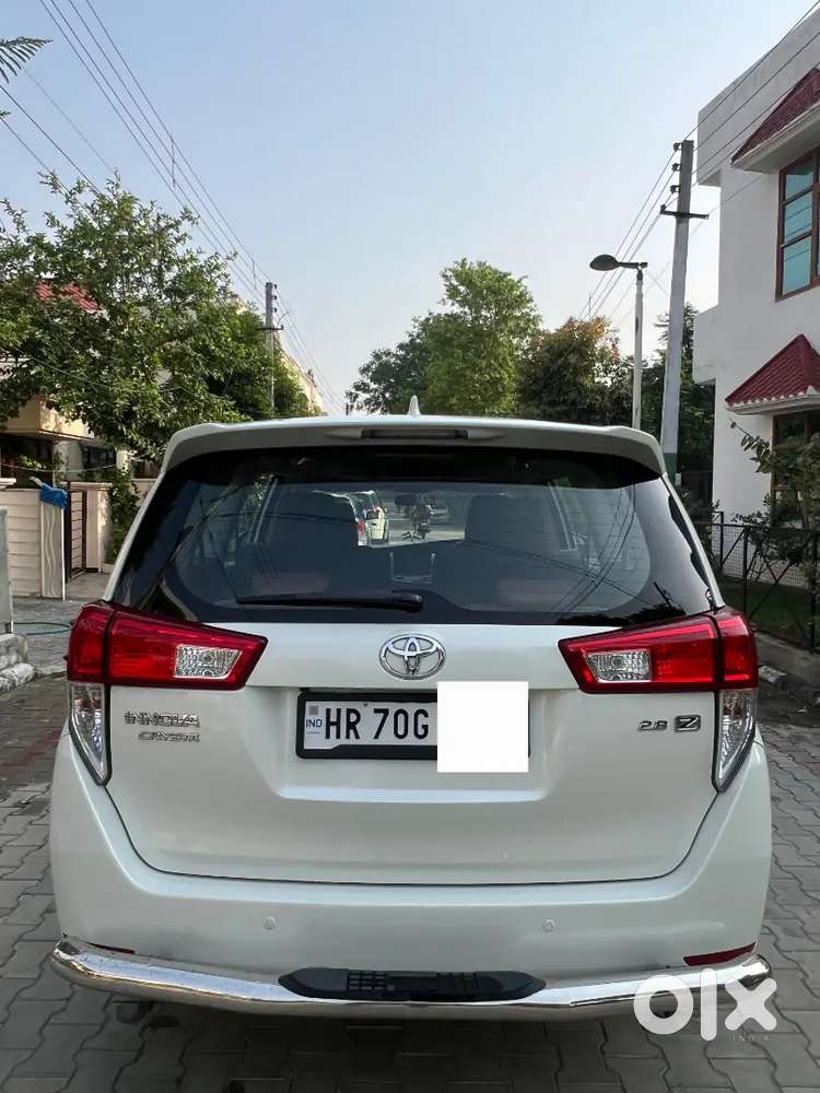 2.8 Top Model Innova Crysta 2016 Diesel Excellent Condition