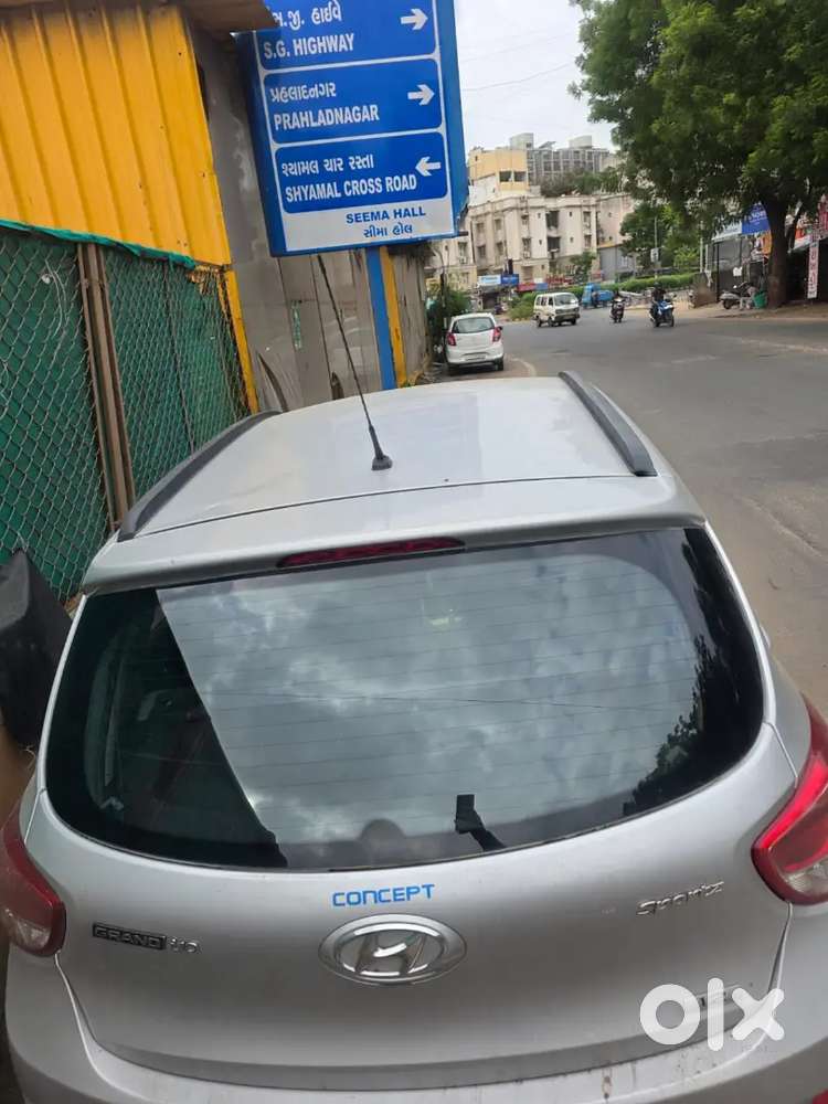Hyundai Grand I10 Sportz 2015