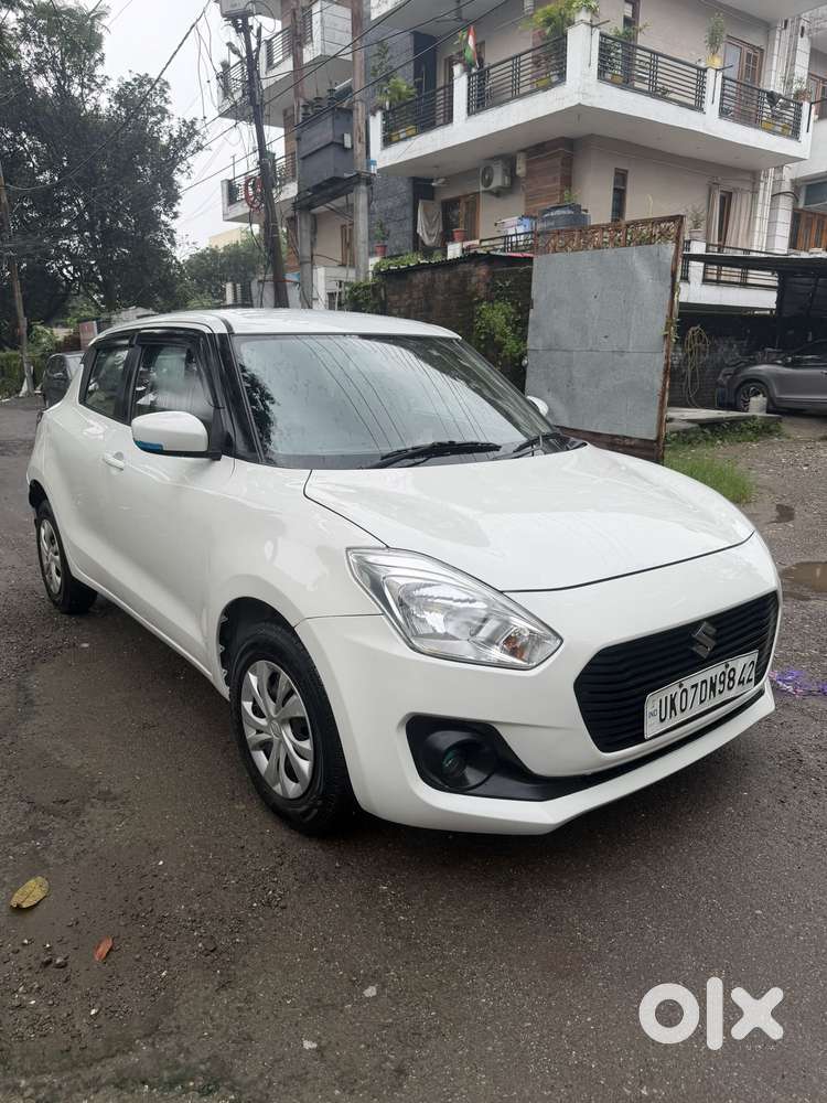 Maruti Suzuki Swift Vxi + Manual, 2019, Petrol