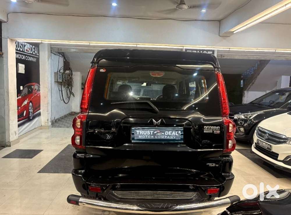 Mahindra Scorpio Classic 2.2 S 11 Mt 7 Str, 2023, Diesel