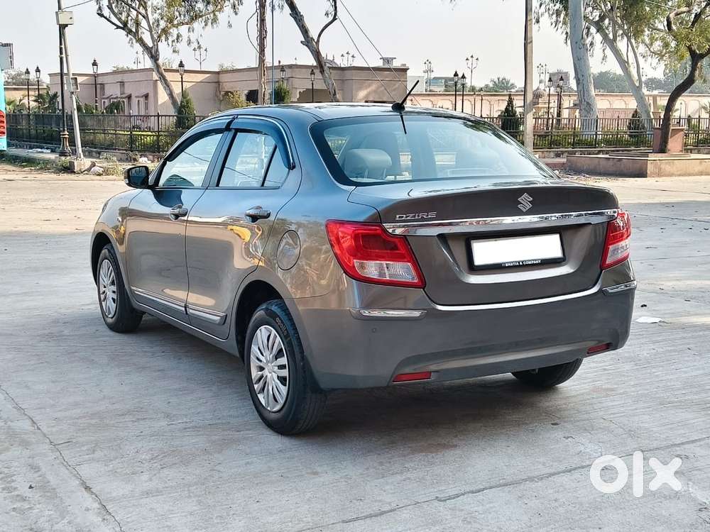 Maruti Suzuki Dzire 1.2 Vxi, 2022, Petrol