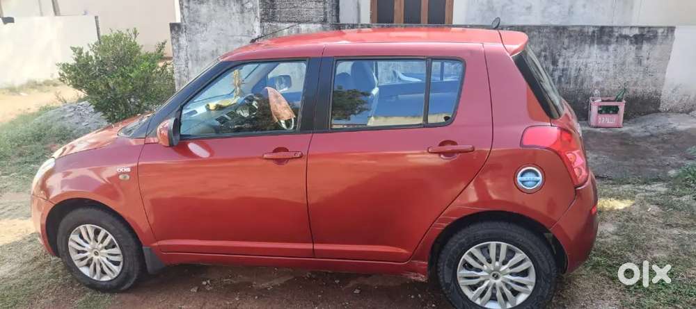 Maruti Suzuki Swift 2008 Diesel 130000 Km Driven