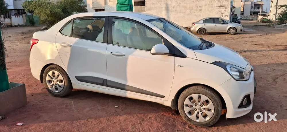 Hyundai Accent Hatchback 2014 Cng & Hybrids Good Condition