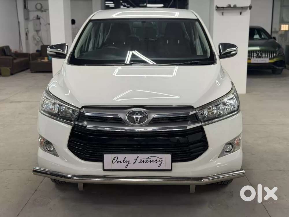 Toyota Innova Crysta 2.8 Gx At 7 Str, 2016, Diesel