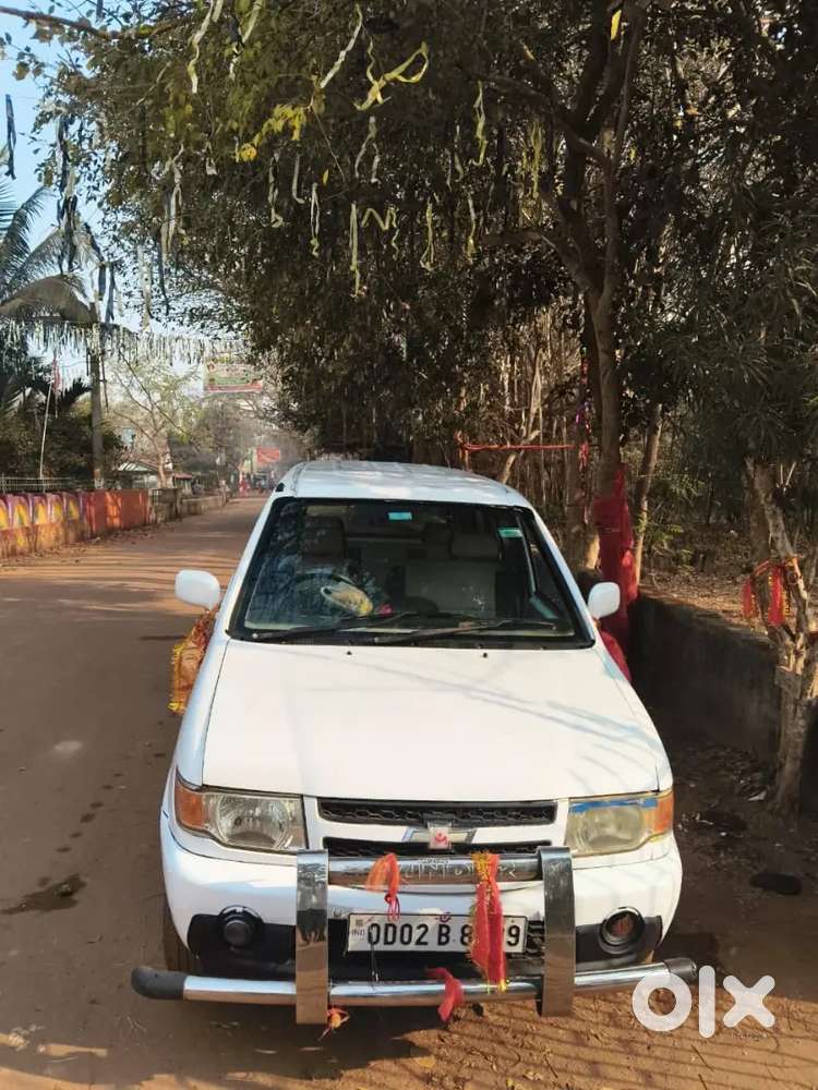 Chevrolet Tavera 2012 Diesel 70000 Km Driven