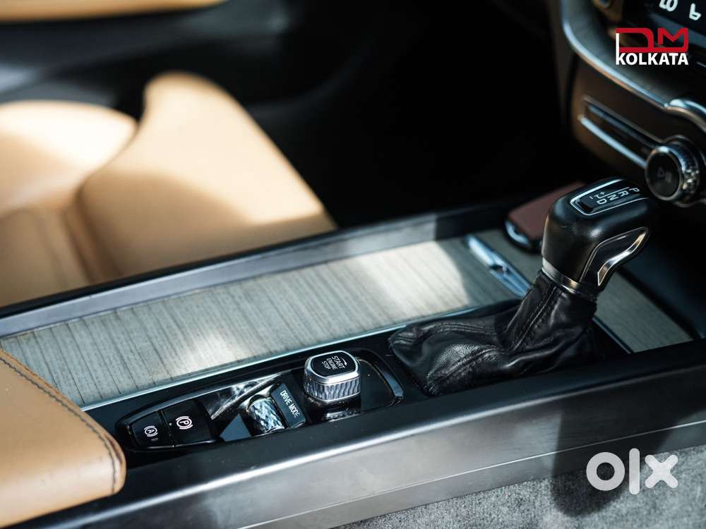Volvo Xc60 D5 Inscription, 2019, Diesel