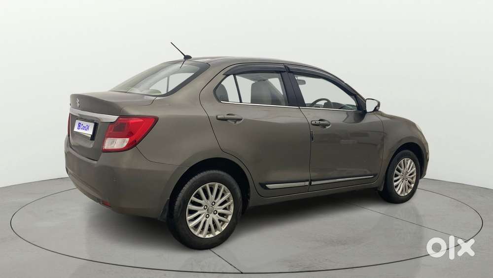 Maruti Suzuki Swift Dzire Amt Zxi, 2022, Petrol