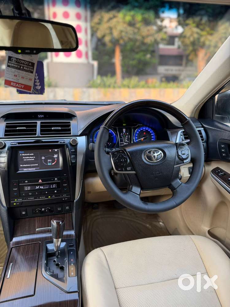 Toyota Camry Hybrid, 2016, Petrol