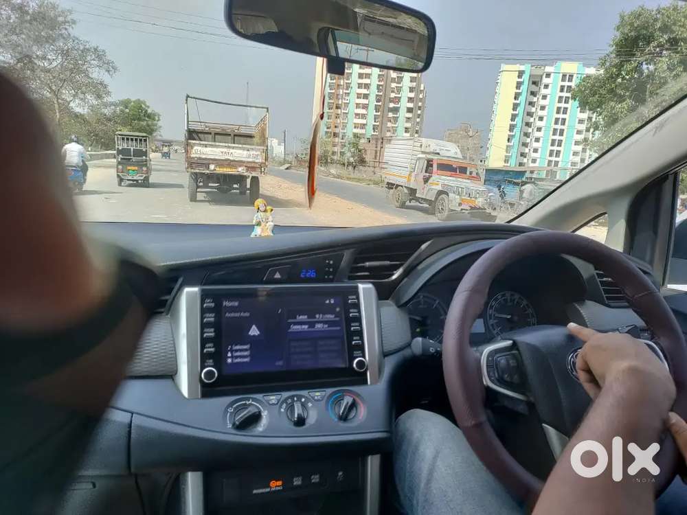 Toyota Innova Crysta 2023