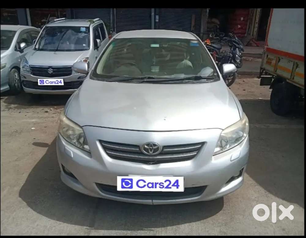 Toyota Corolla Altis 2011 Petrol