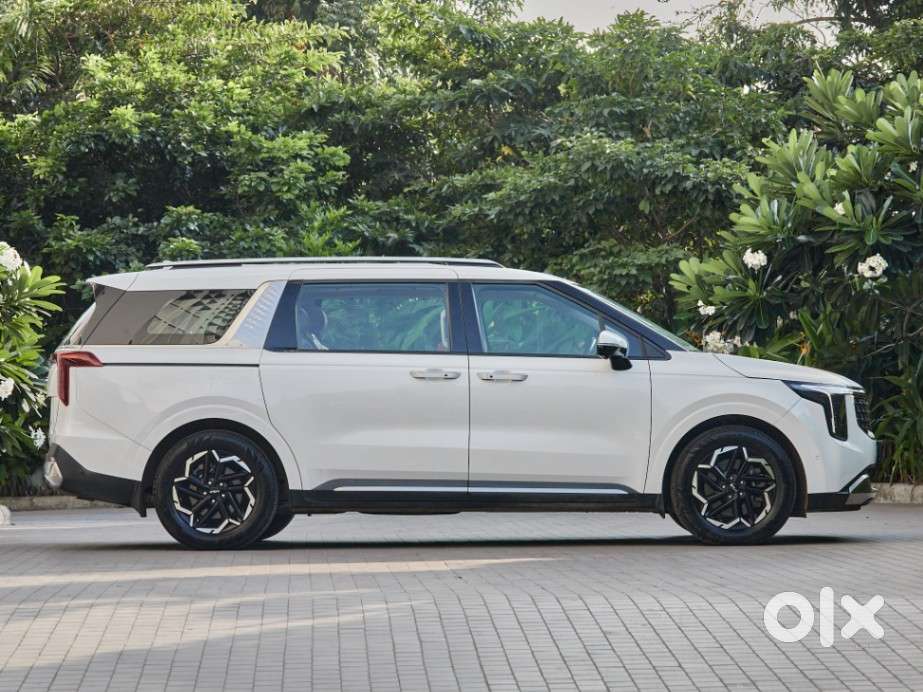 Kia Carnival Limousine Plus 7 Str, 2024, Diesel