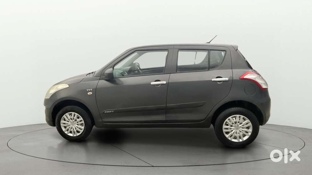 Maruti Suzuki Swift 1.2 Lxi (o), 2017, Petrol