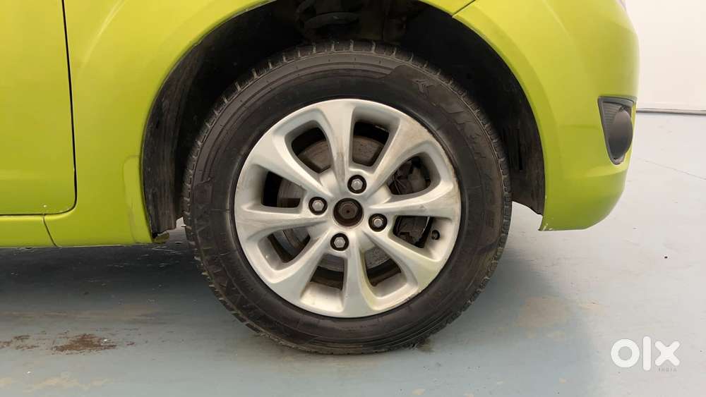 Ford Figo 1.2 Duratec Petrol Titanium, 2012, Petrol