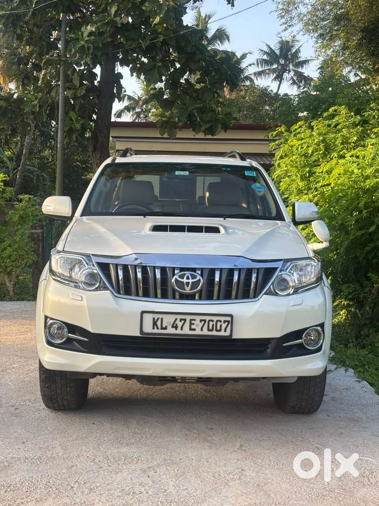 Toyota Fortuner 3.0 4x2 Mt, 2015, Diesel