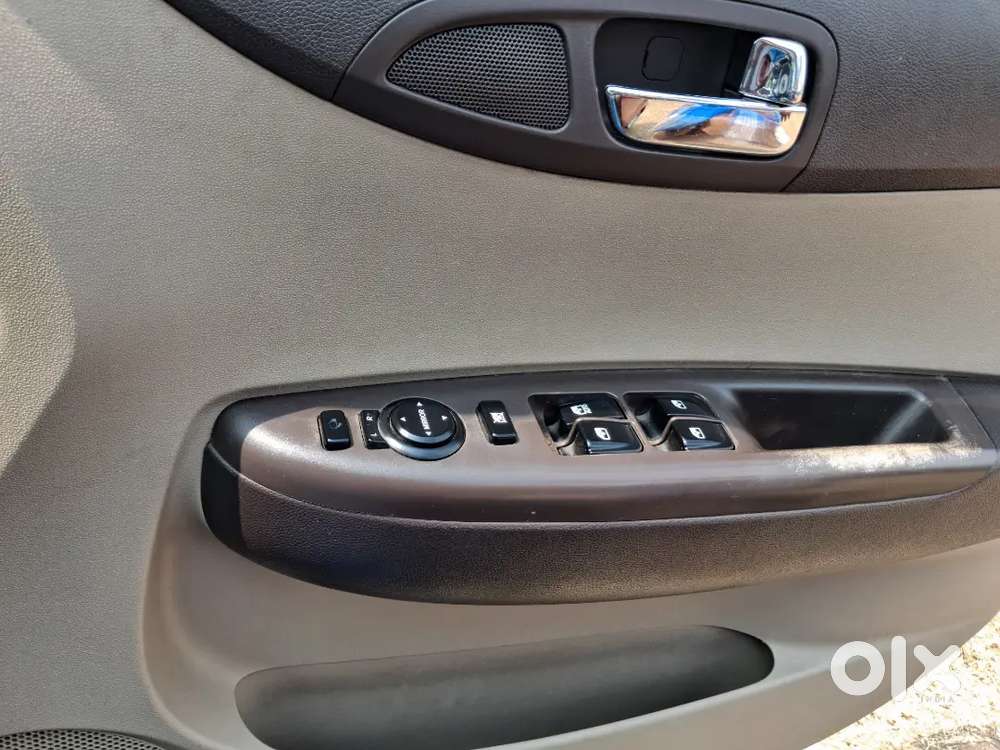 Hyundai I20 Asta Petrol Manual 2010