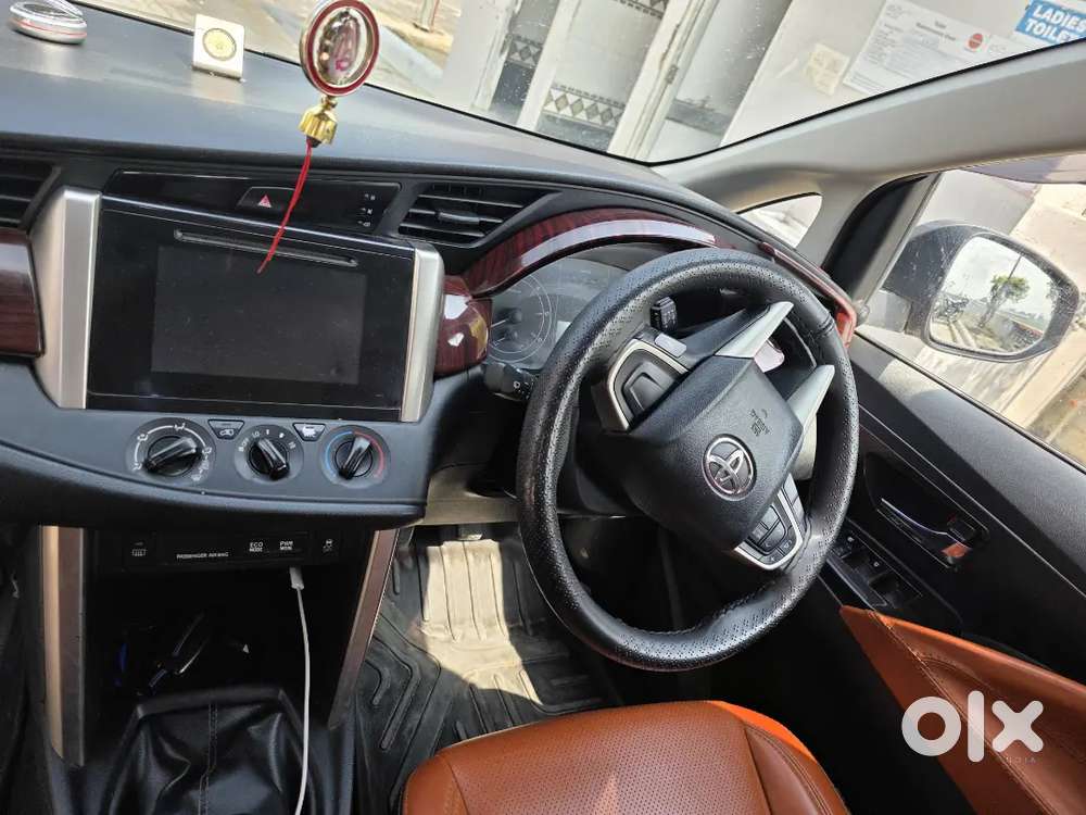 Toyota Innova Crysta