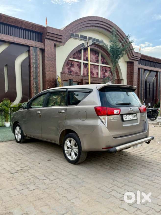 Toyota Innova Crysta [2020-ongoing] 2.4 Zx 7 Str, 2021, Diesel